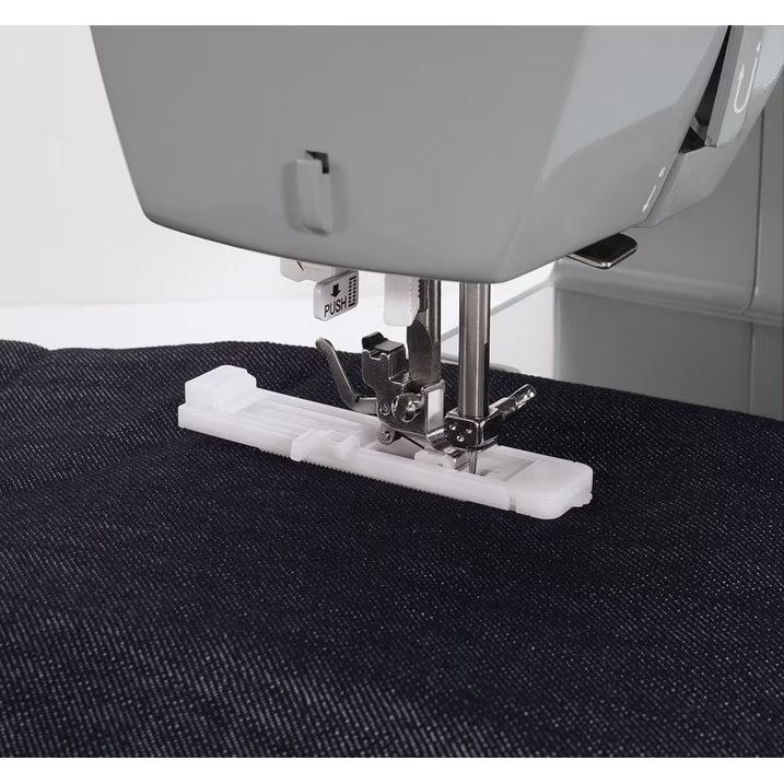 SINGER® 4432 Heavy Duty Mechanical Sewing Machine